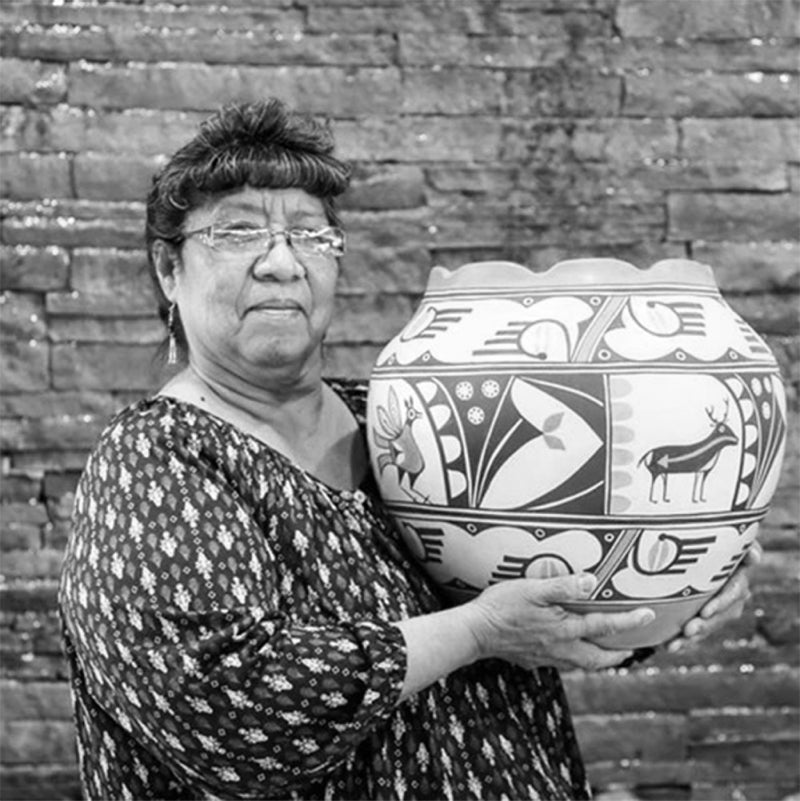 Elizabeth Medina