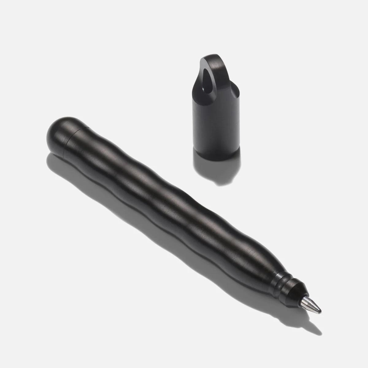 Caro Pen in Black