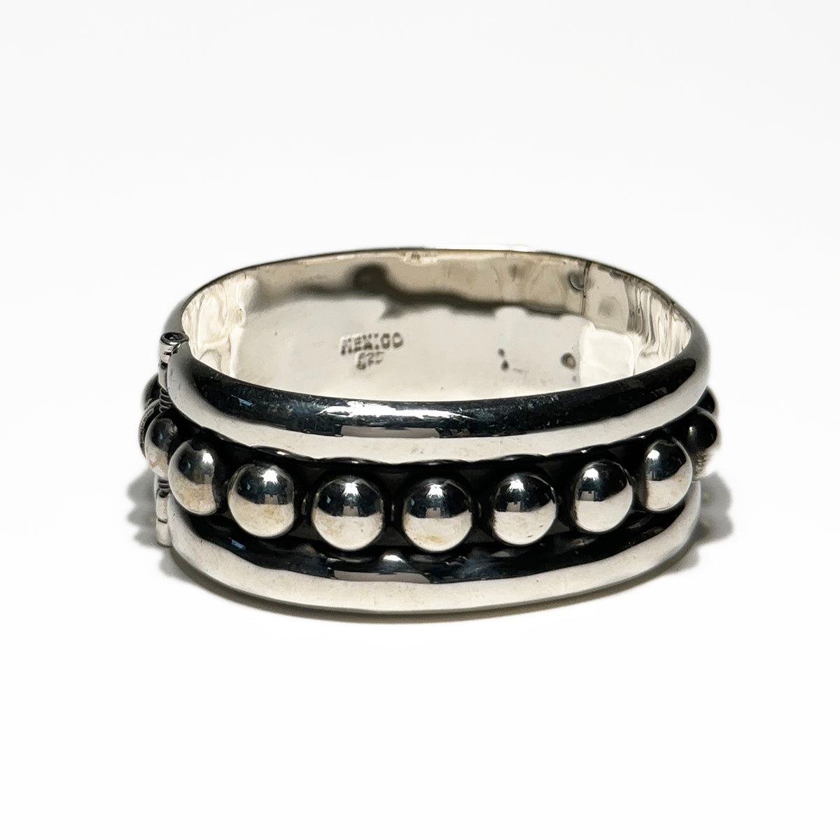 Sterling Silver 10mm Dot Hinge Bracelet