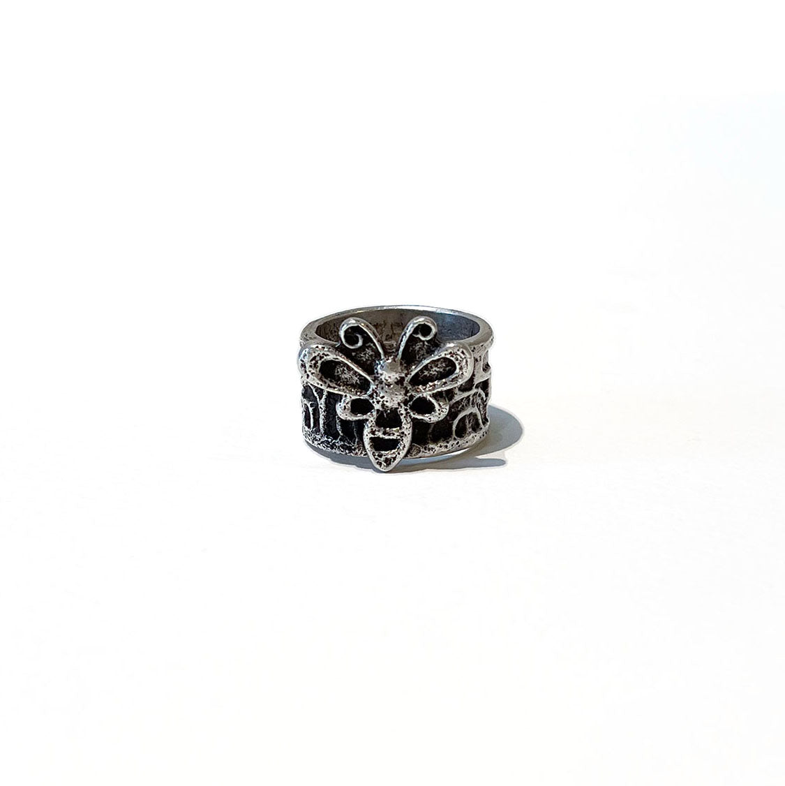 Noah Pajarito Bee Ring