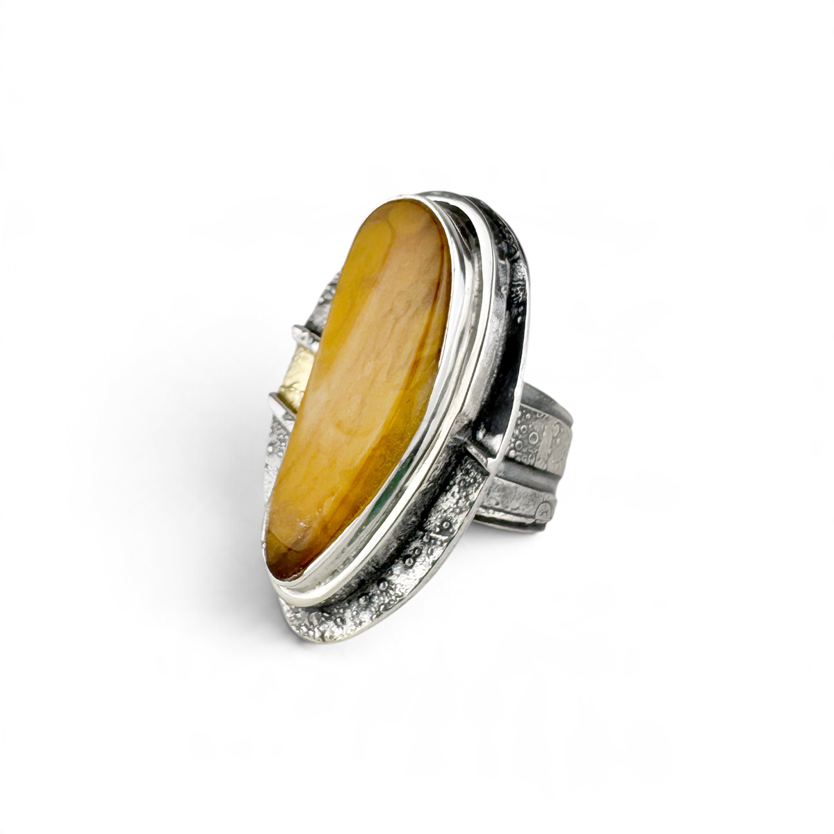 Amber Beata Ring